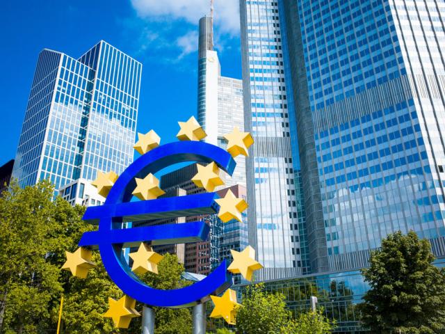 اهتمام المستثمرين يتجه نحو اجتماع البنك المركزي الأوروبي والناتج المحلي الإجمالي الأمريكي للربع الثالث 